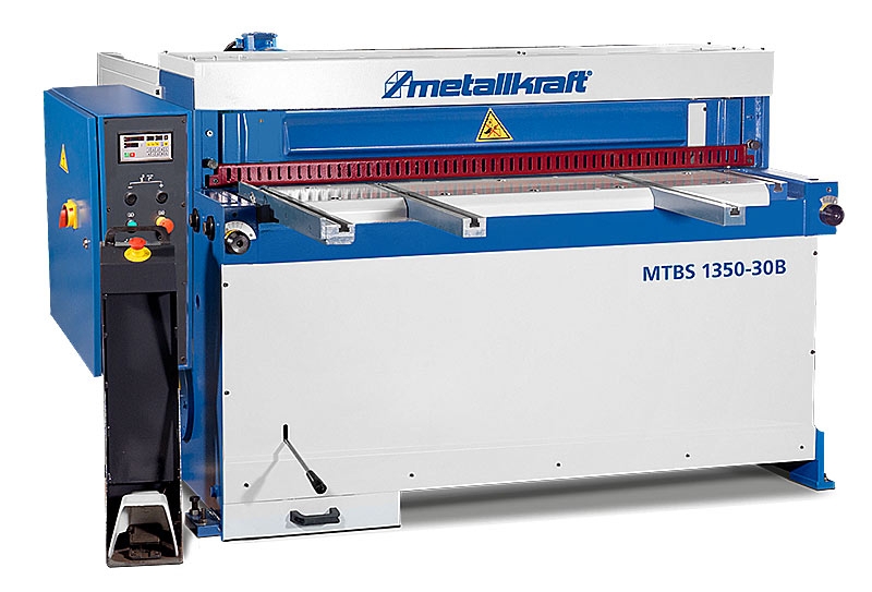 METALLKRAFT MTBS1350-30B ELEKTRICKÉ NŮŽKY NA PLECH S PROGRAMOVAT. ZADNÍM DORAZEM