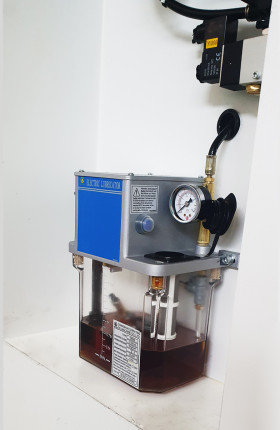 CNC obráběcí centrum OPTImill F 150HSC (24 pozic)