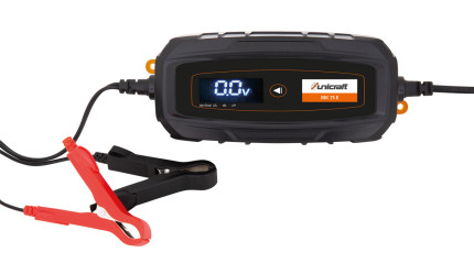 Nabíječka autobaterií EBC 75 E
