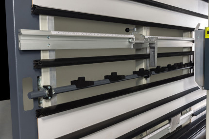 Vertikální panelová pila VPS 22-41 VR