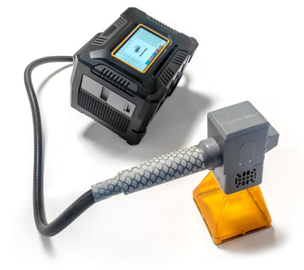 Přenosný značící laser na baterie GQ 30 C - 30W