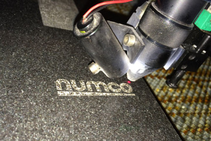Gravírovací a řezací CO2 laser E 6090