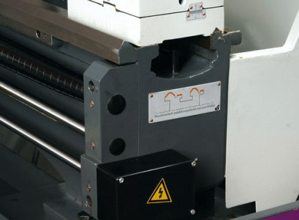 Soustruh OPTIturn D 330 x 1000