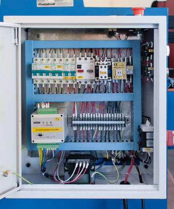 Elektrické tabulové nůžky na plech MTBS 1250-30 E