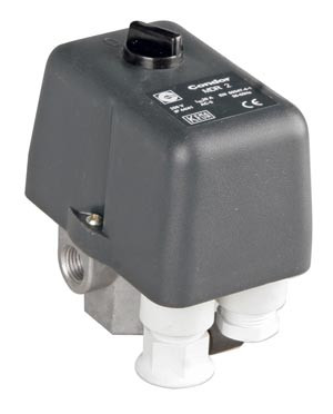 Tlakový spínač CONDOR MDR 2/230V/10bar (210302).