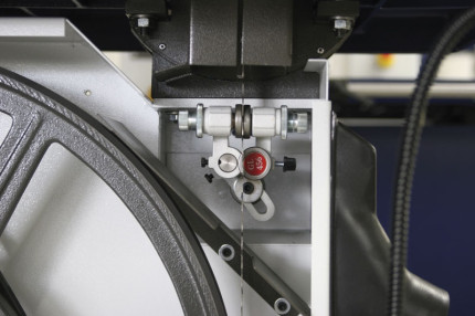 Pásová pila na dřevo HBS 600 AS