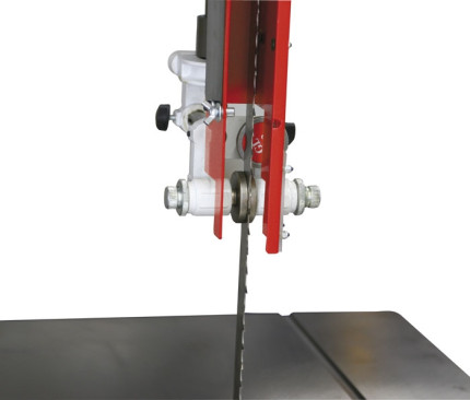 Pásová pila na dřevo HBS 700 AS