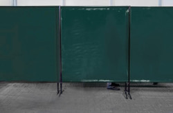 TransEco ochranná zástěna 1450 V, tmavě zelená 1450 × 1870 mm