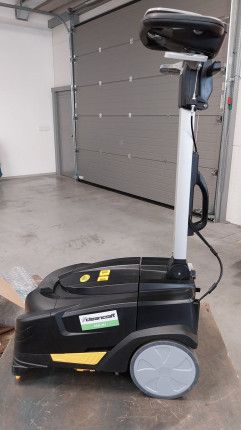 Podlahový mycí stroj SSM 281 (baterie)