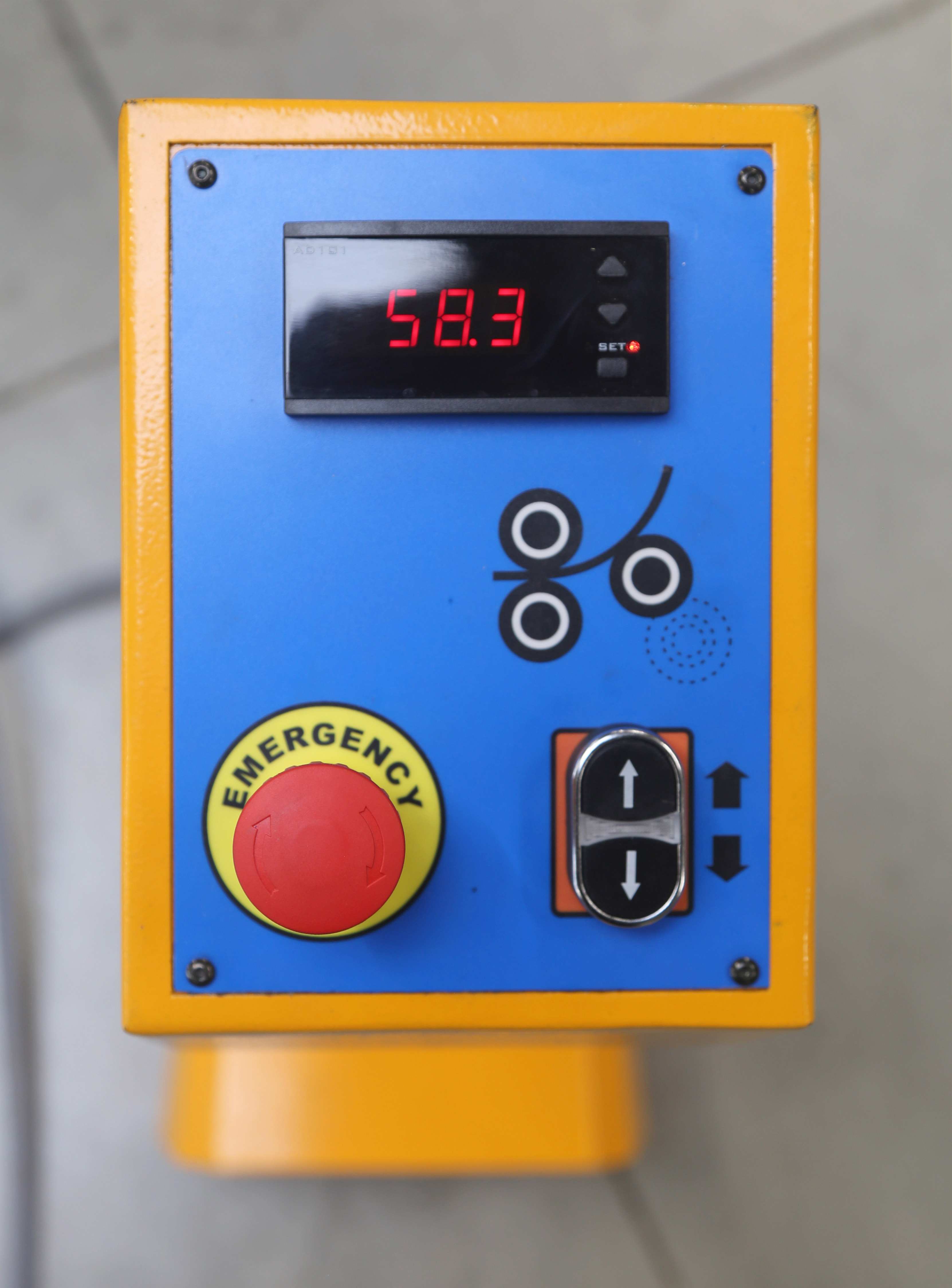 Metallkraft Digitální odměřování zadního válce pro RBM 1050-30 E