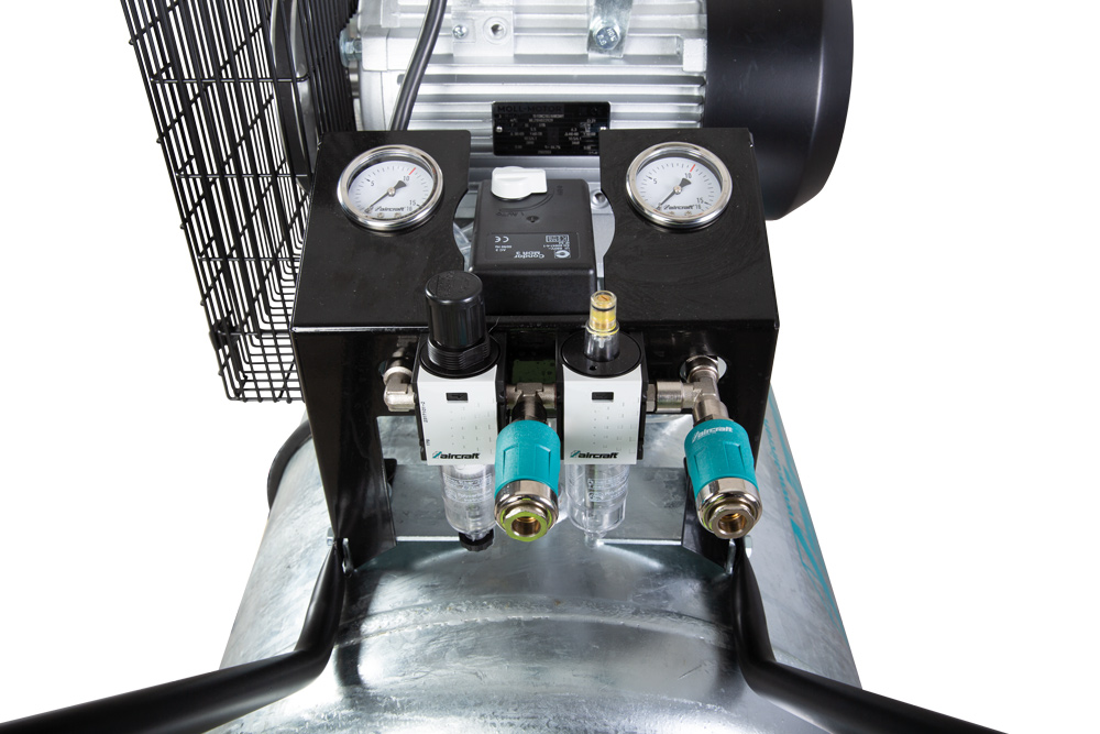AIRCRAFT Airprofi 853/200 P olejový pístový kompresor 5,5kW