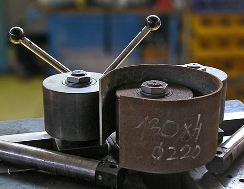 BOW Z 100 Zakružovačka profilů s proměnlivou roztečí kladek - 1100000