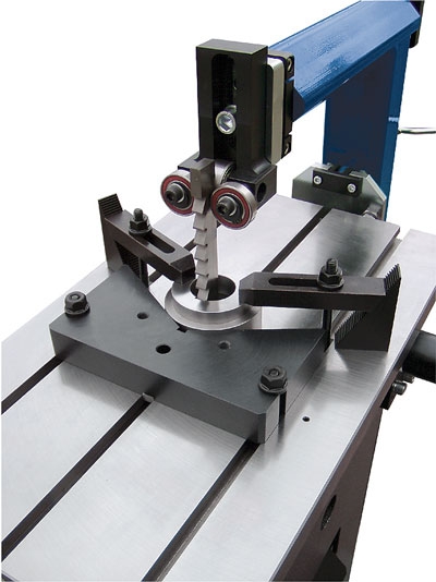 BOW DR 050 Drážkovačka s lineárním vedením